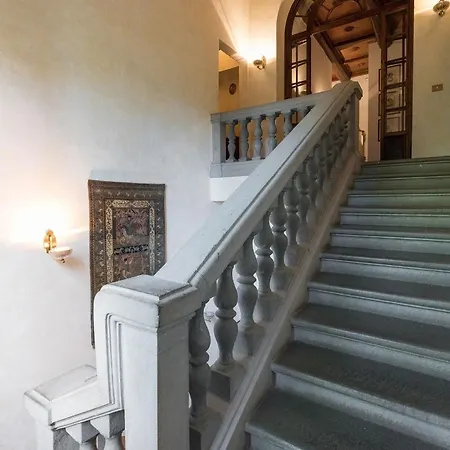 Relais Fattoria Valle 3*