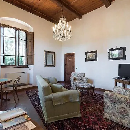 Relais Fattoria Valle 3*